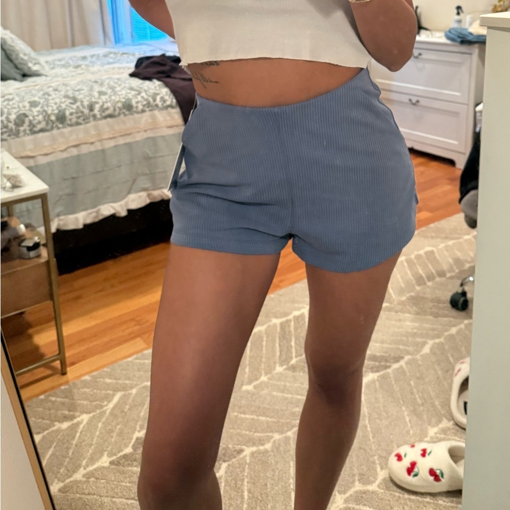 Lulu shorts